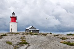 Mot väster, oväder på väg