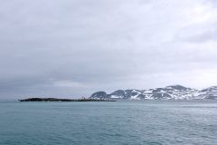 Moseøya, Sørgattet mellan Danskøya och Spetsbergen